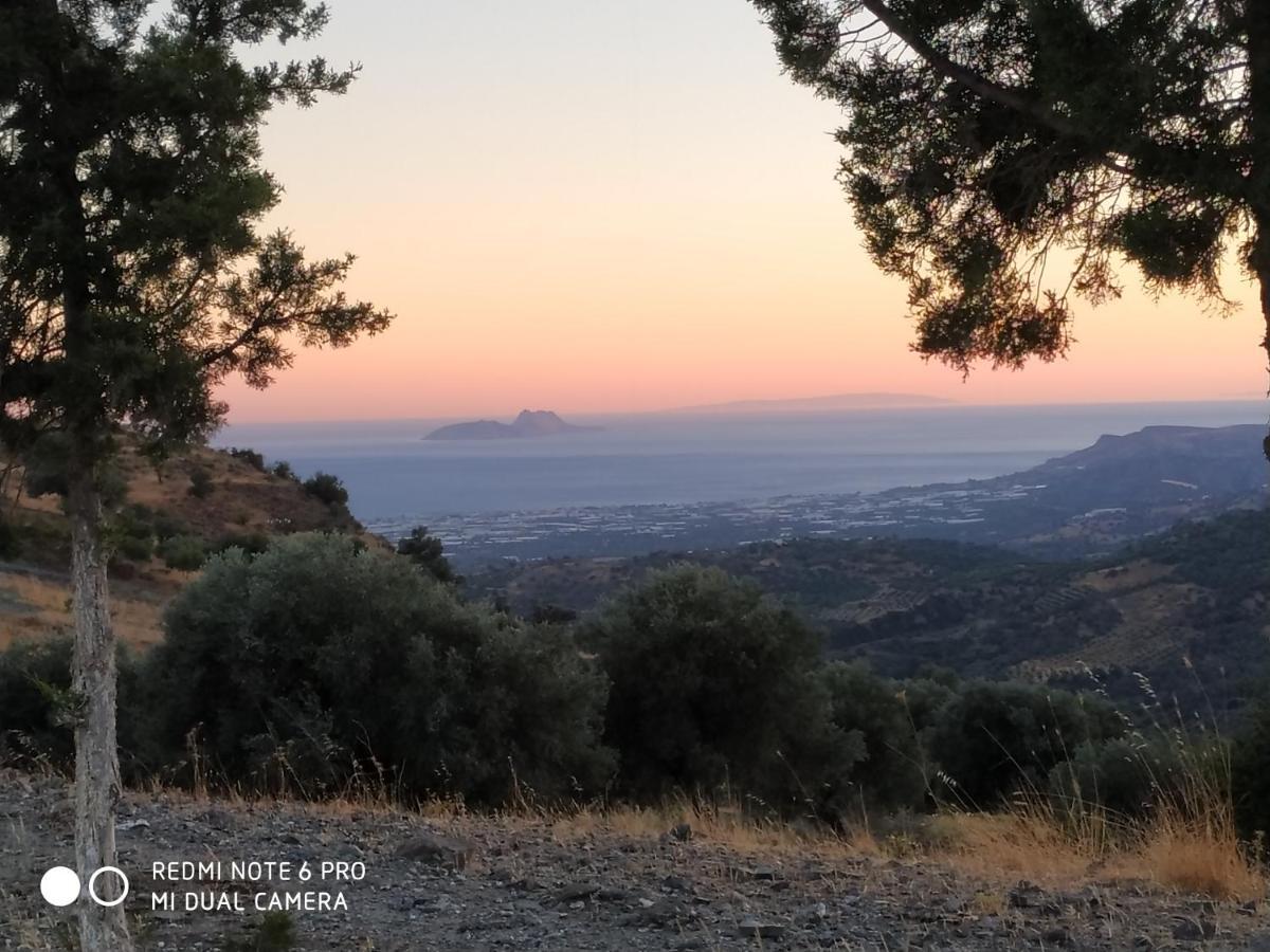 Il Silenzio Villa Magarikari Exteriör bild